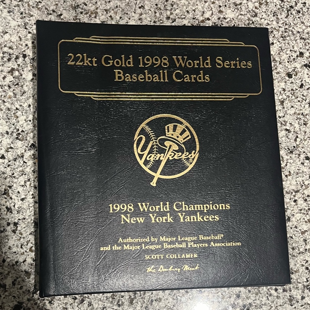 New York Yankees 1998 Danbury Mint 22 kt Gold Card  Set World Series